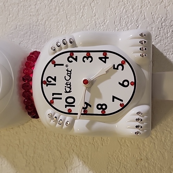 CUSTOM Jeweled White Lady Kit-Cat Klock clock - Picture 5 of 8